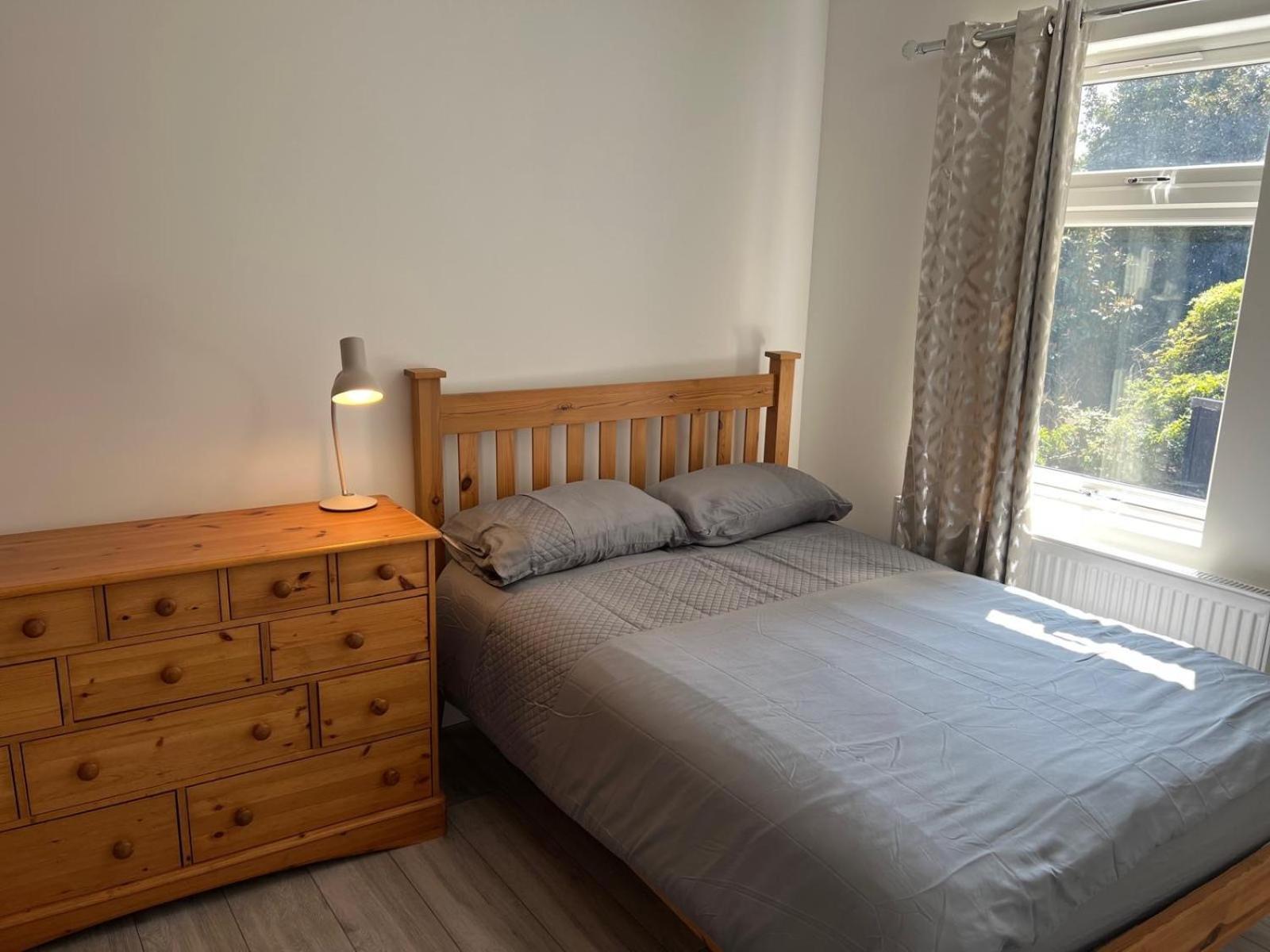 Graveney House Private